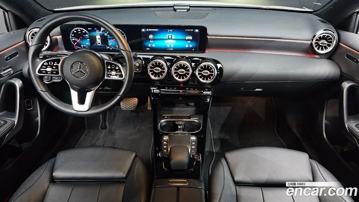Mercedes-Benz A-Class — фото 10