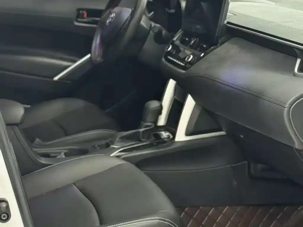 [object Object] Corolla Cross 2024 из CN, фото 8