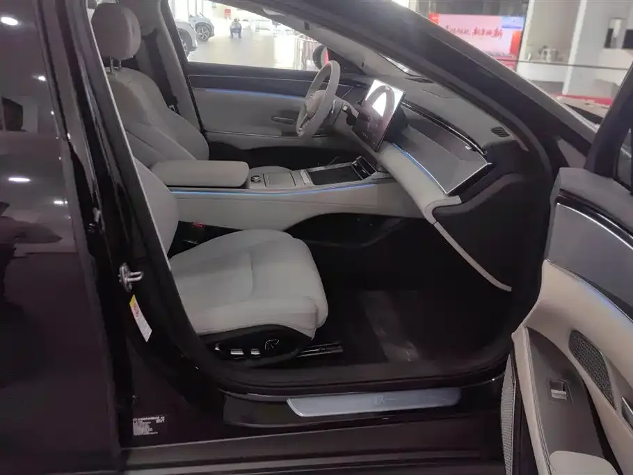 BYD Han L 2025 из CN, фото 5