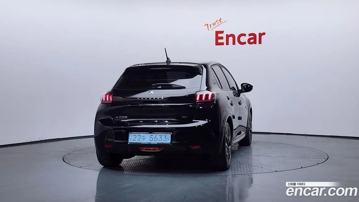 Peugeot 208 2021 из KR, фото 2