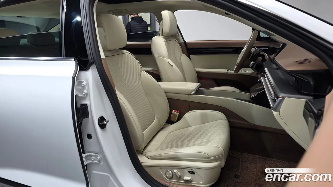 Hyundai Grandeur 2024 из KR, фото 9