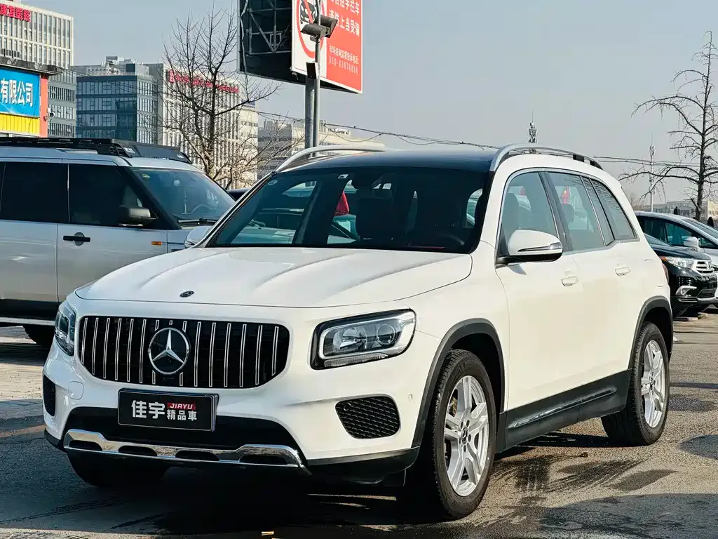 Mercedes-Benz GLB