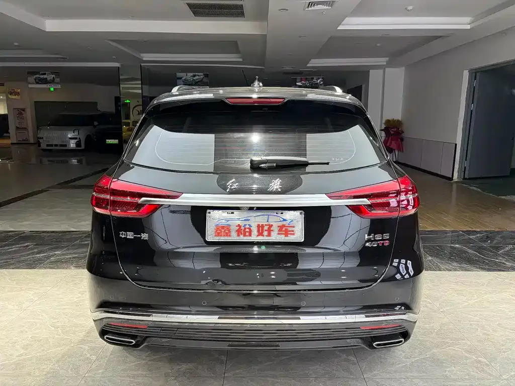 Hongqi HS5 — фото 3