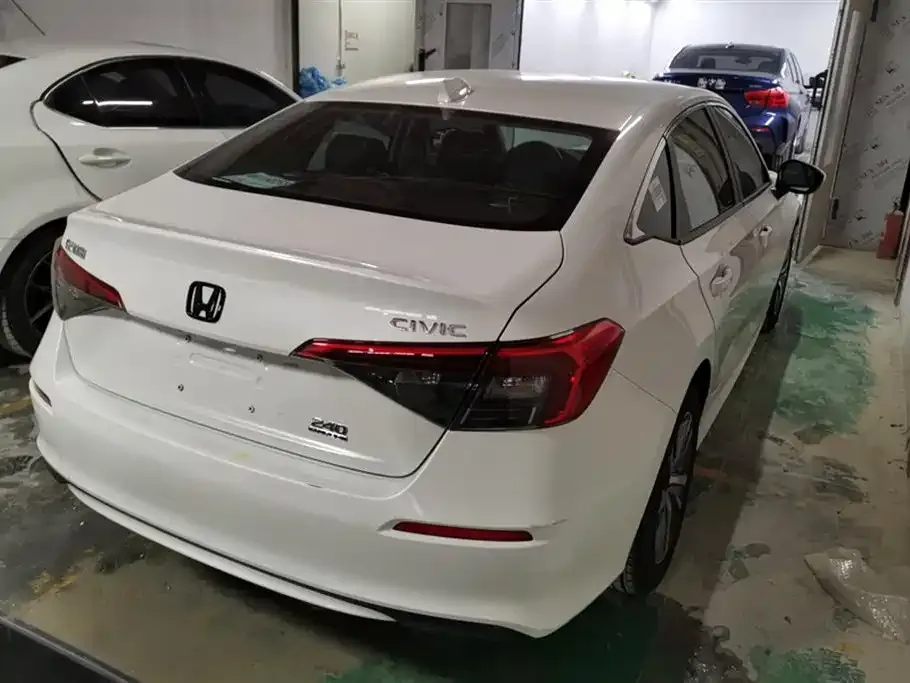 Honda Civic — фото 2
