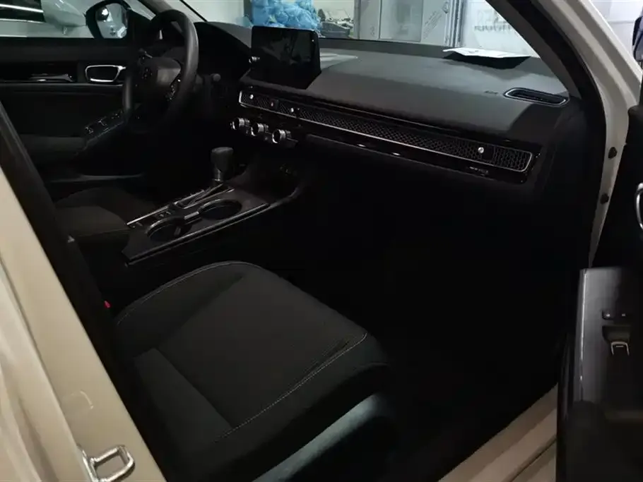 Honda Civic — фото 5