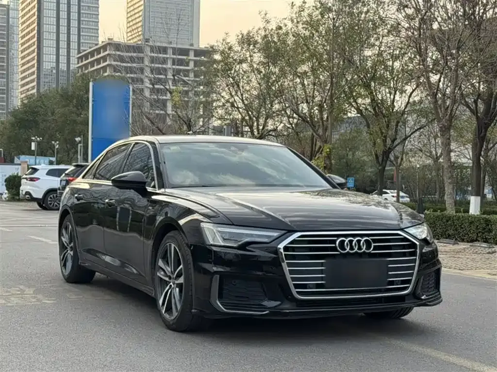 Audi A6L — фото 8