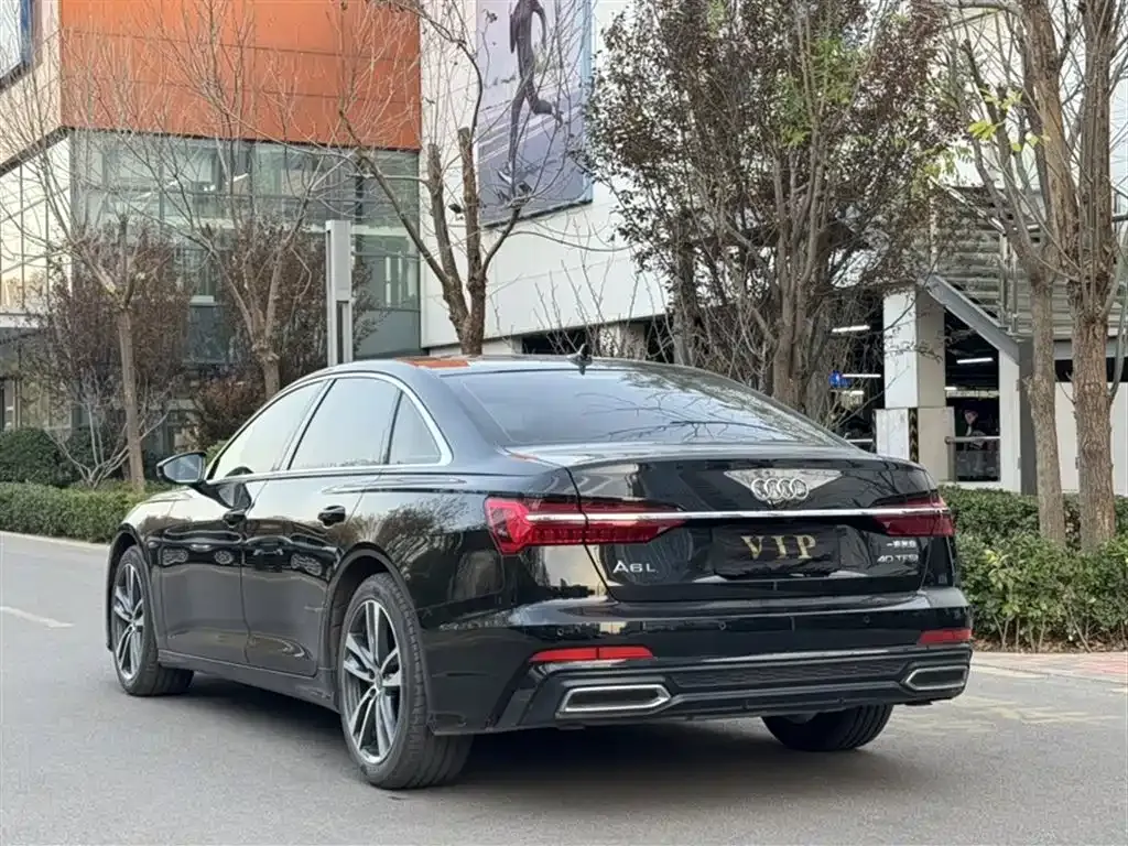 Audi A6L — фото 5