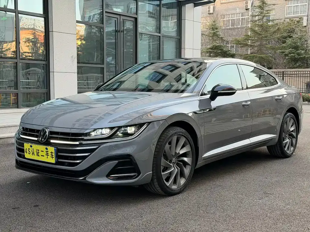 Volkswagen CC — фото 1