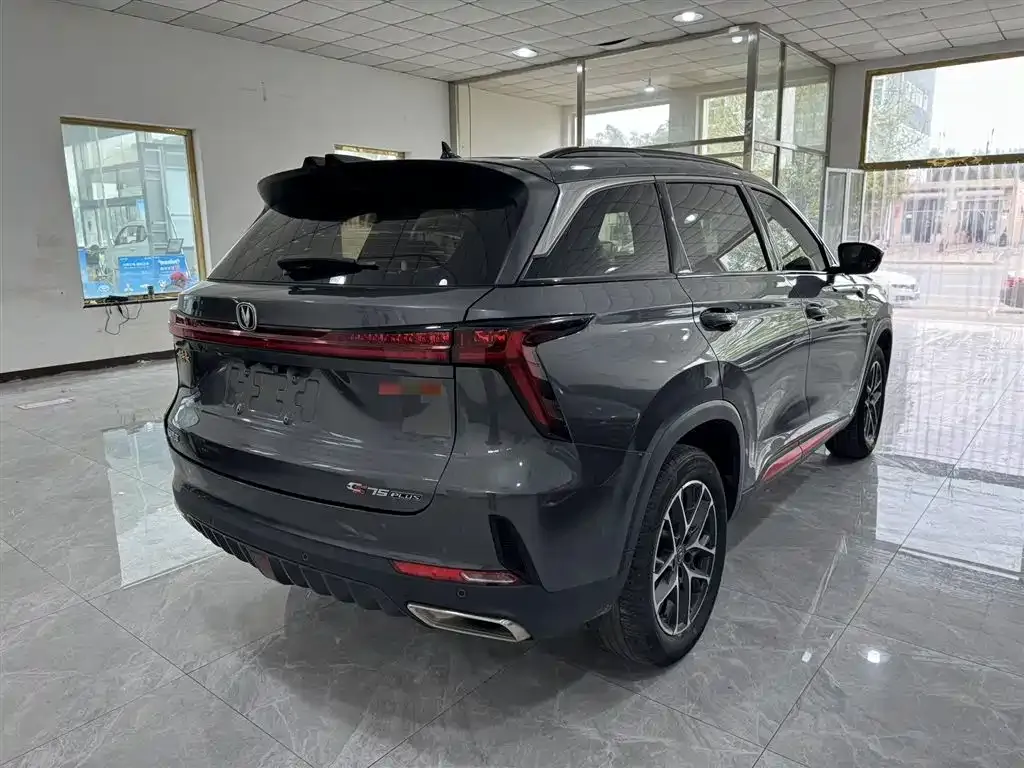 Changan CS75PLUS — фото 3