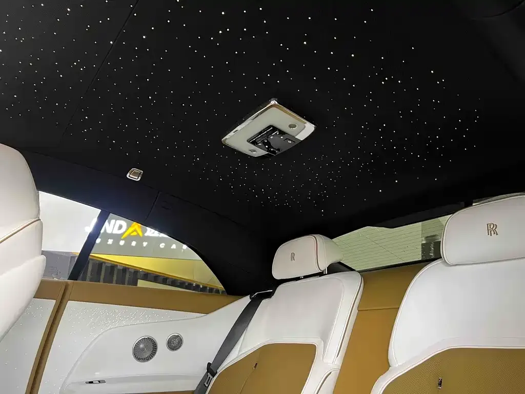 Rolls-Royce Phantom 2024 из CN, фото 3