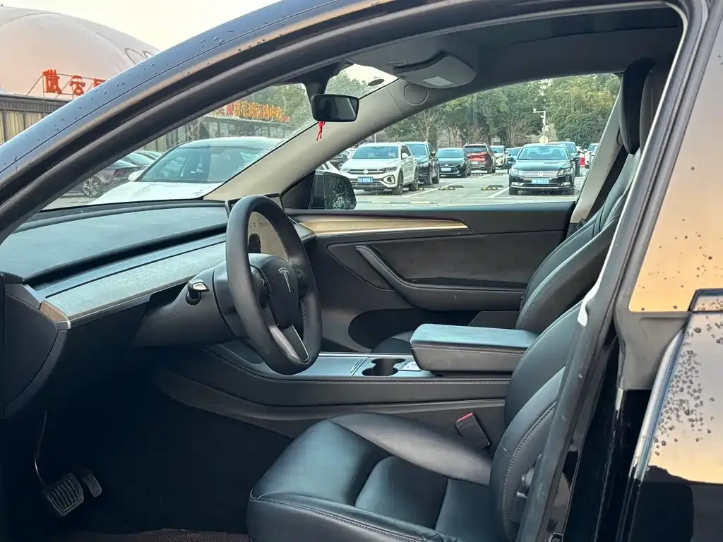 Tesla Model Y 2022 из CN, фото 3