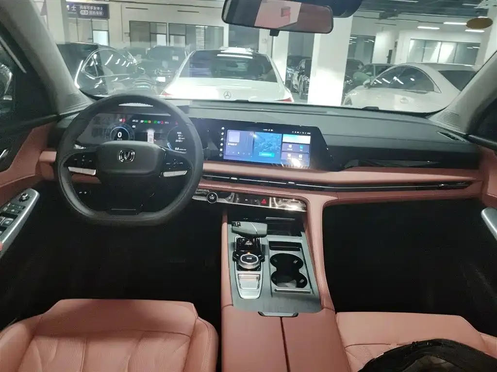 Changan CS75PLUS 2025 из CN, фото 4