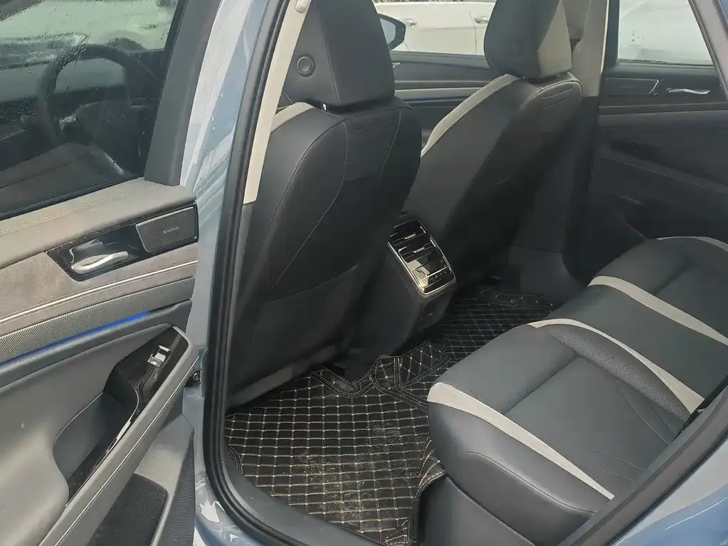Volkswagen ID.7 VIZZION 2024 из CN, фото 9