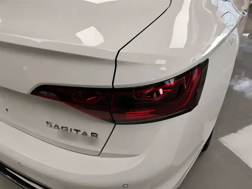 Volkswagen Sagitar 2024 из CN, фото 2