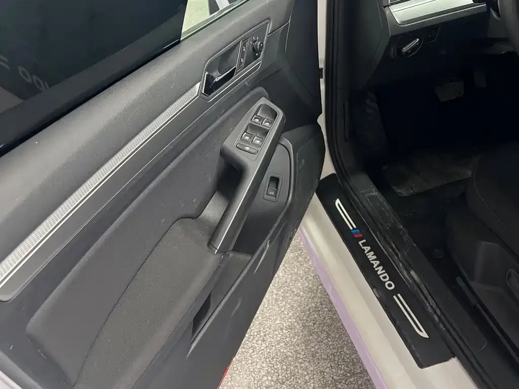 Volkswagen Lamando 2022 из CN, фото 7