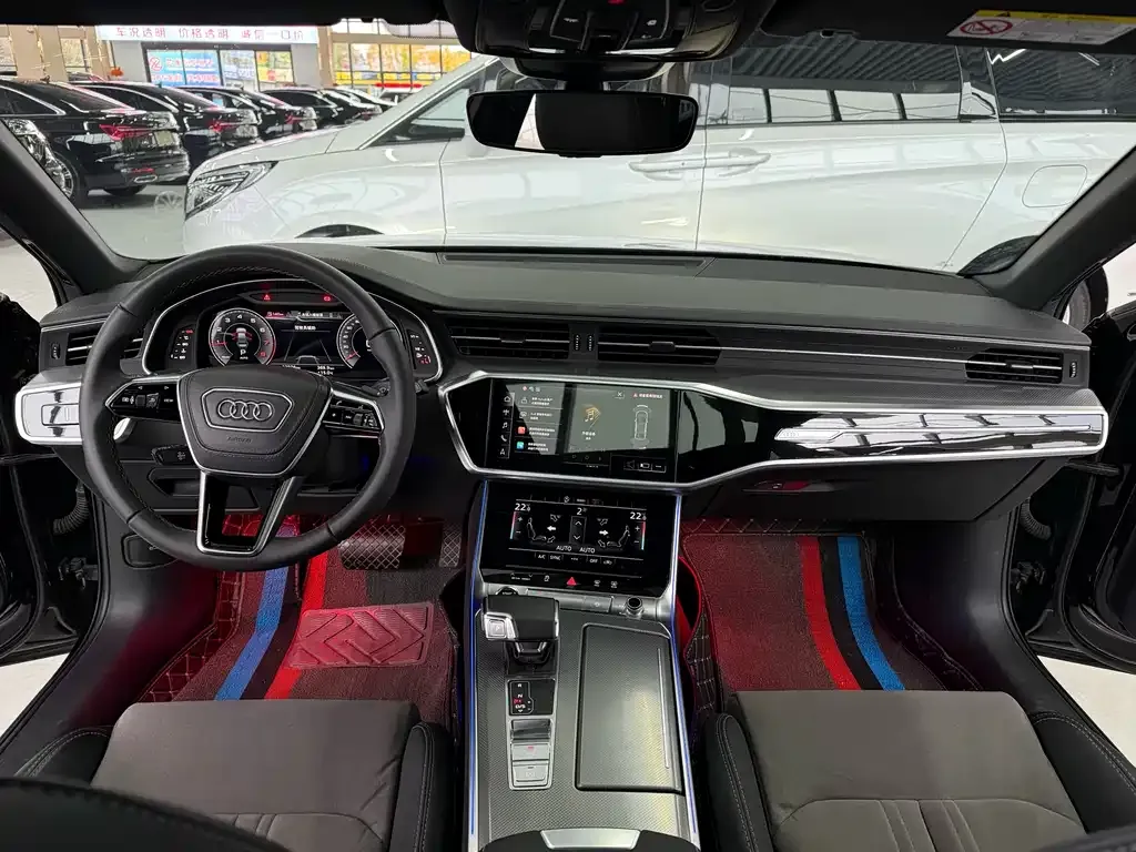 Audi A6L 2023 из CN, фото 2