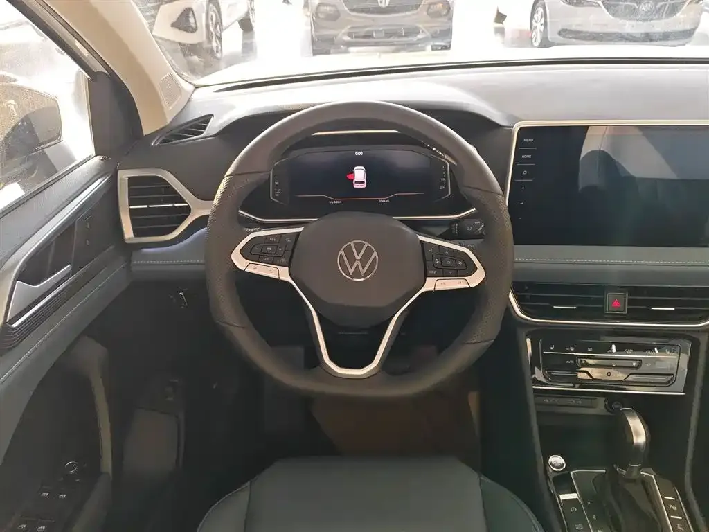 Volkswagen Tharu 2024 из CN, фото 9