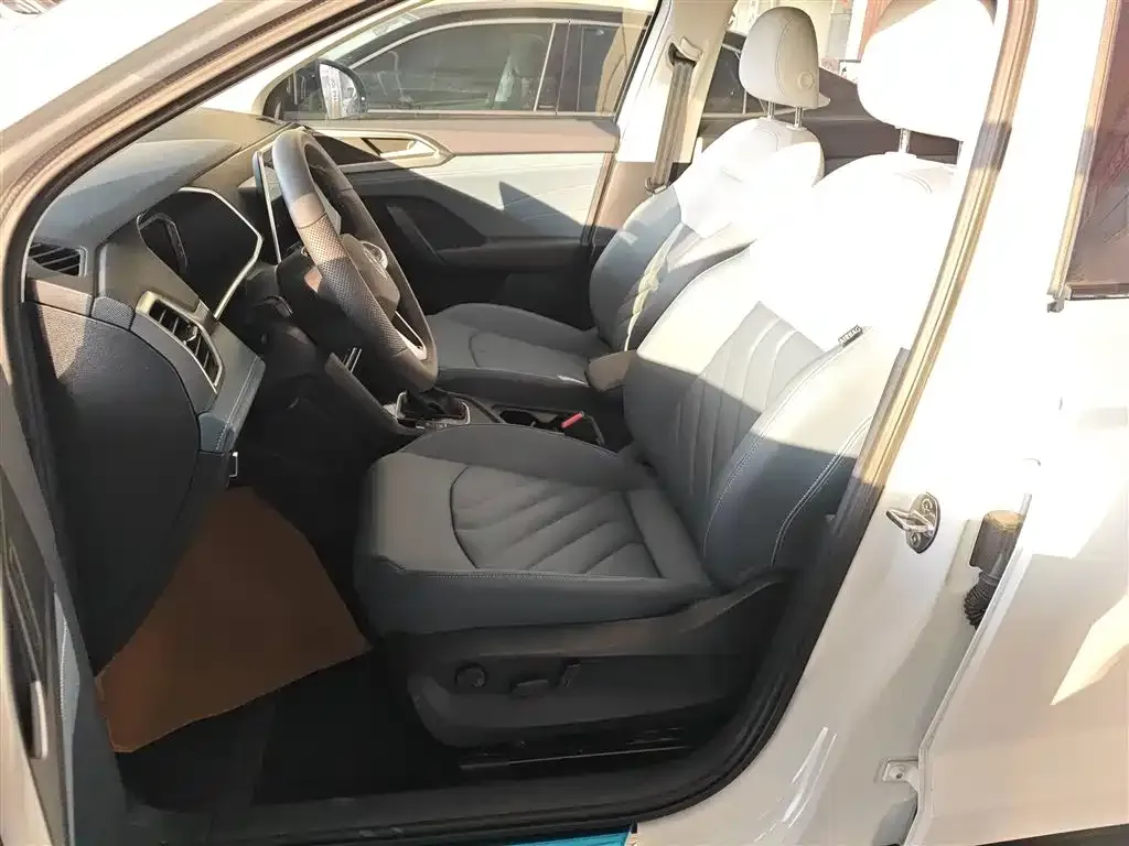 Volkswagen Tharu 2024 из CN, фото 3