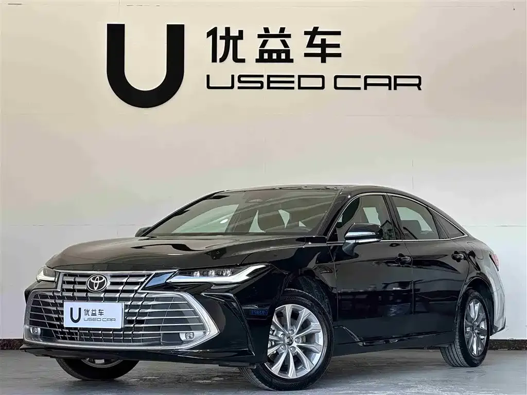 Toyota Avalon 2024 из CN, фото 1