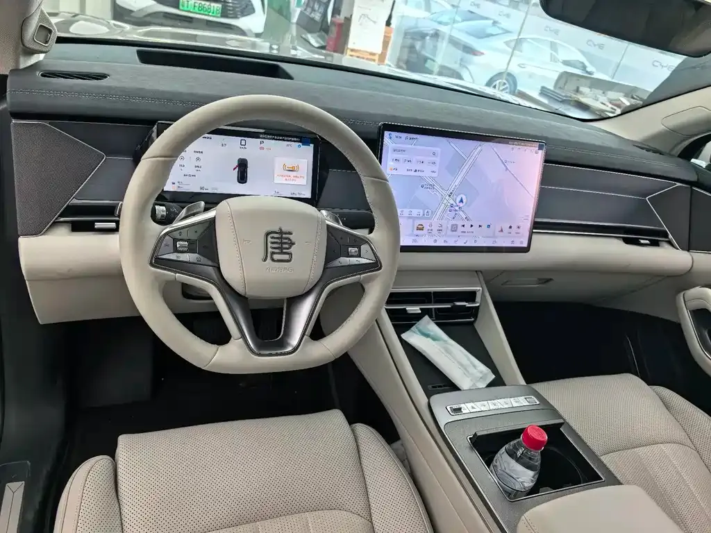 BYD Tang L 2025 из CN, фото 10