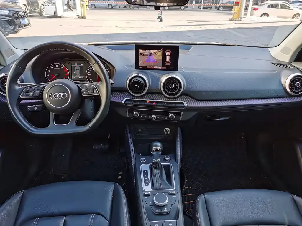 Audi Q2L 2024 из CN, фото 4