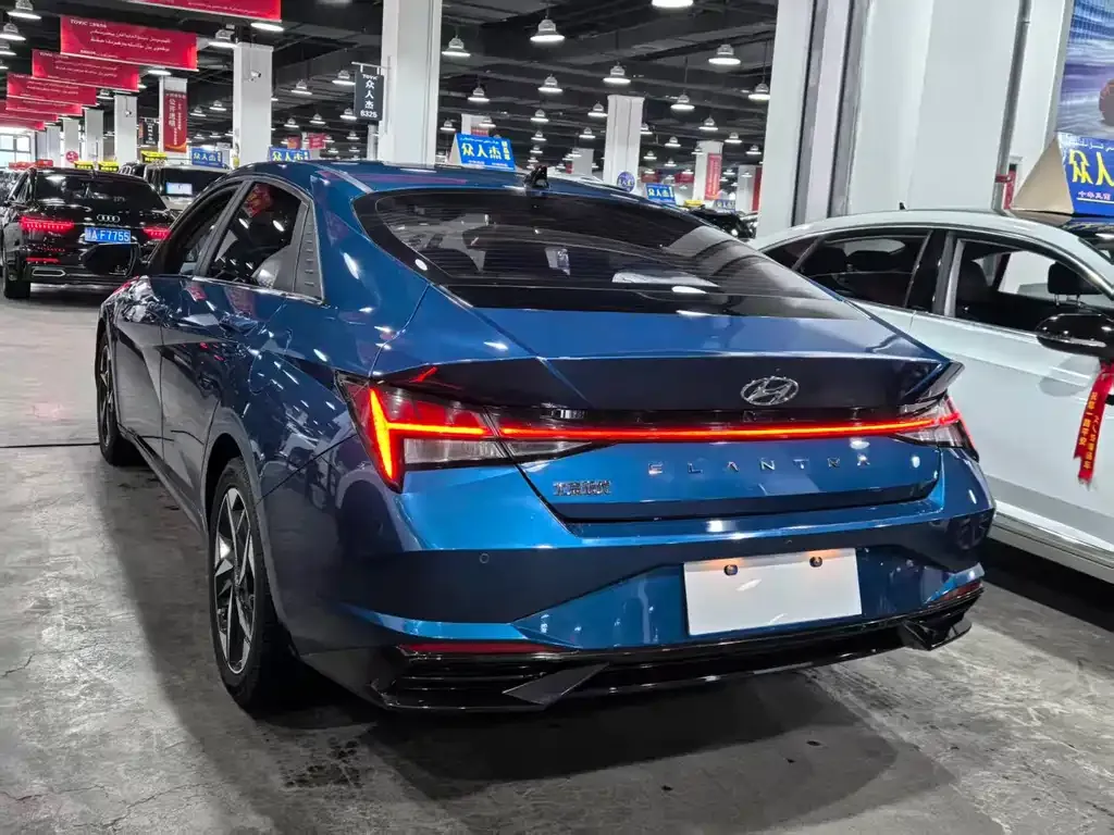 Hyundai Elantra 2021 из CN, фото 9