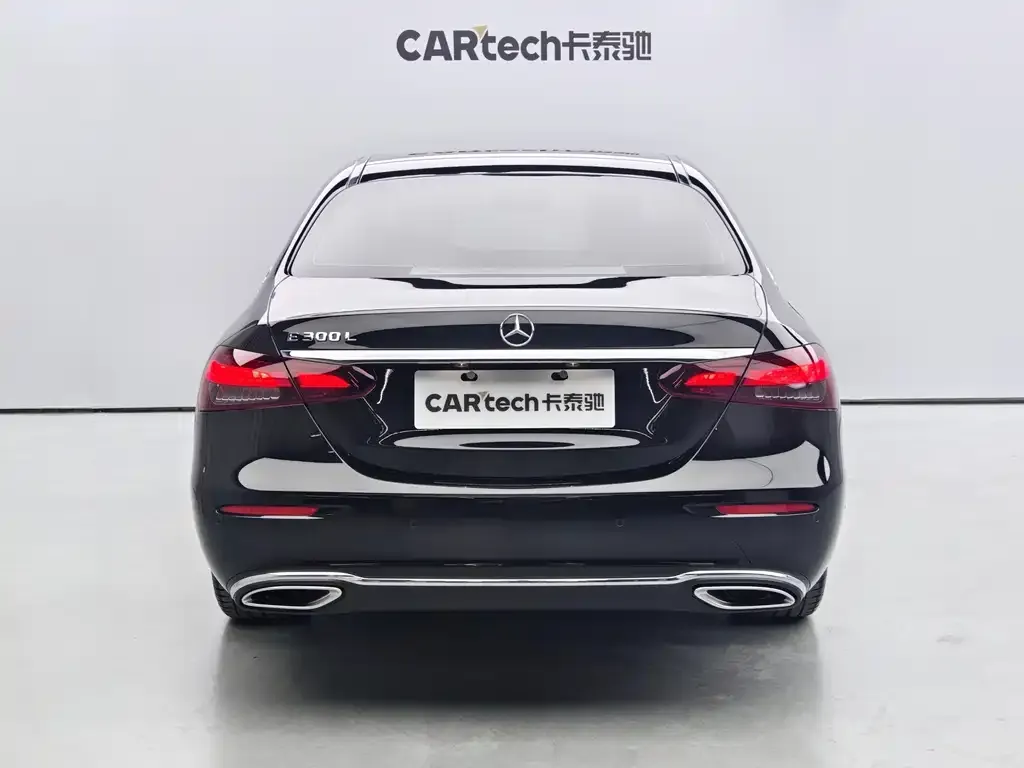 Mercedes-Benz E-Class 2022 из CN, фото 2
