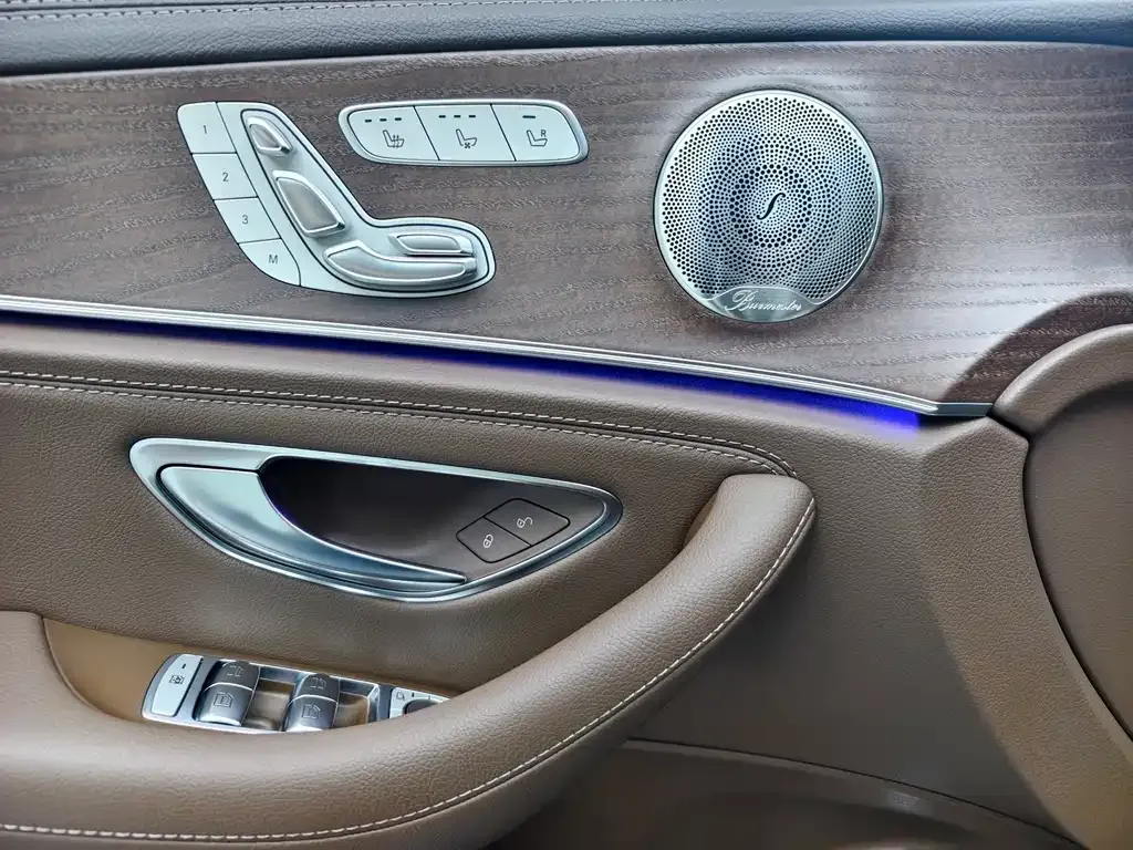 Mercedes-Benz E-Class 2022 из CN, фото 9