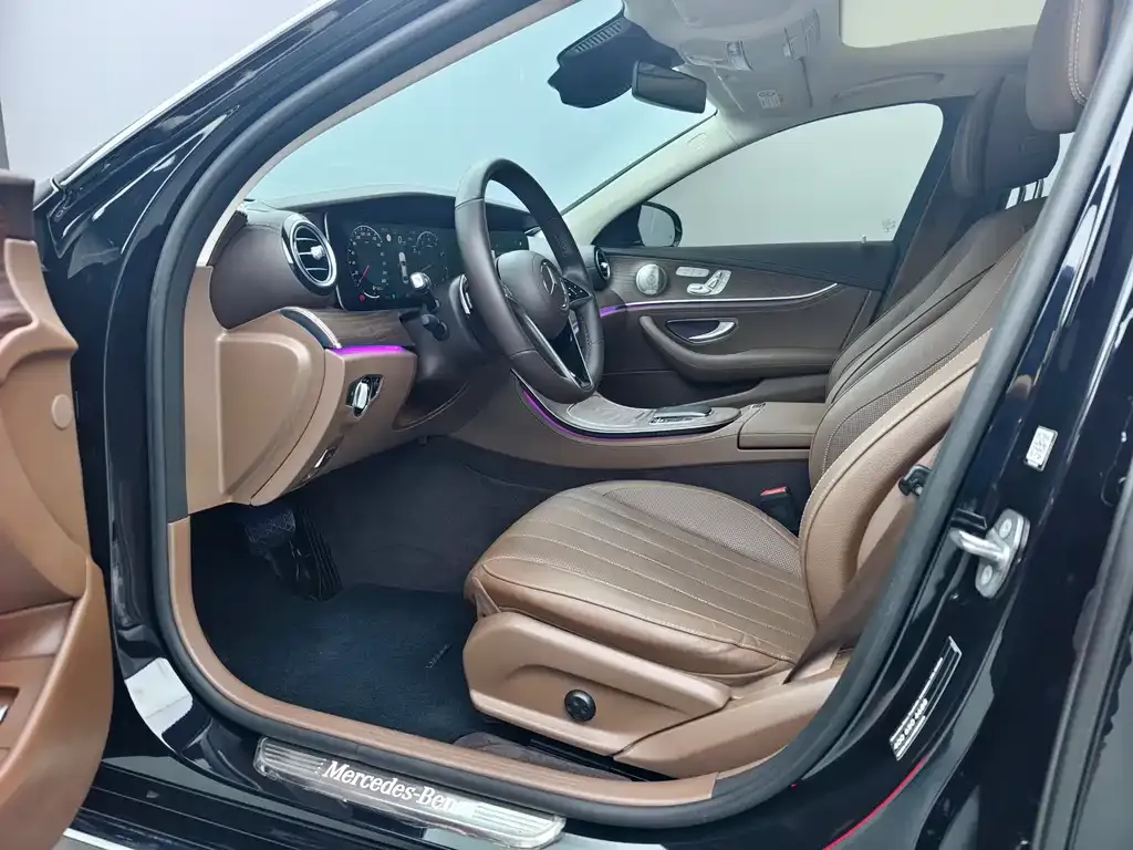 Mercedes-Benz E-Class 2022 из CN, фото 6