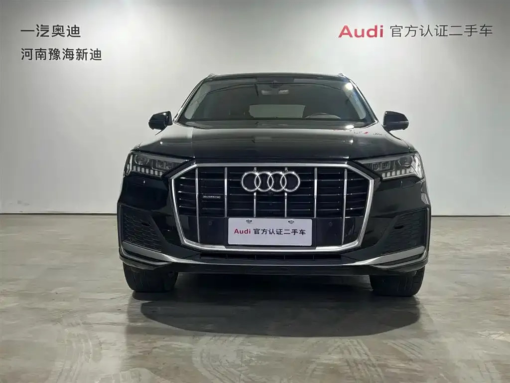 Audi Q7 2021 из CN, фото 7
