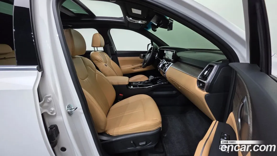 Kia Sorento — фото 5