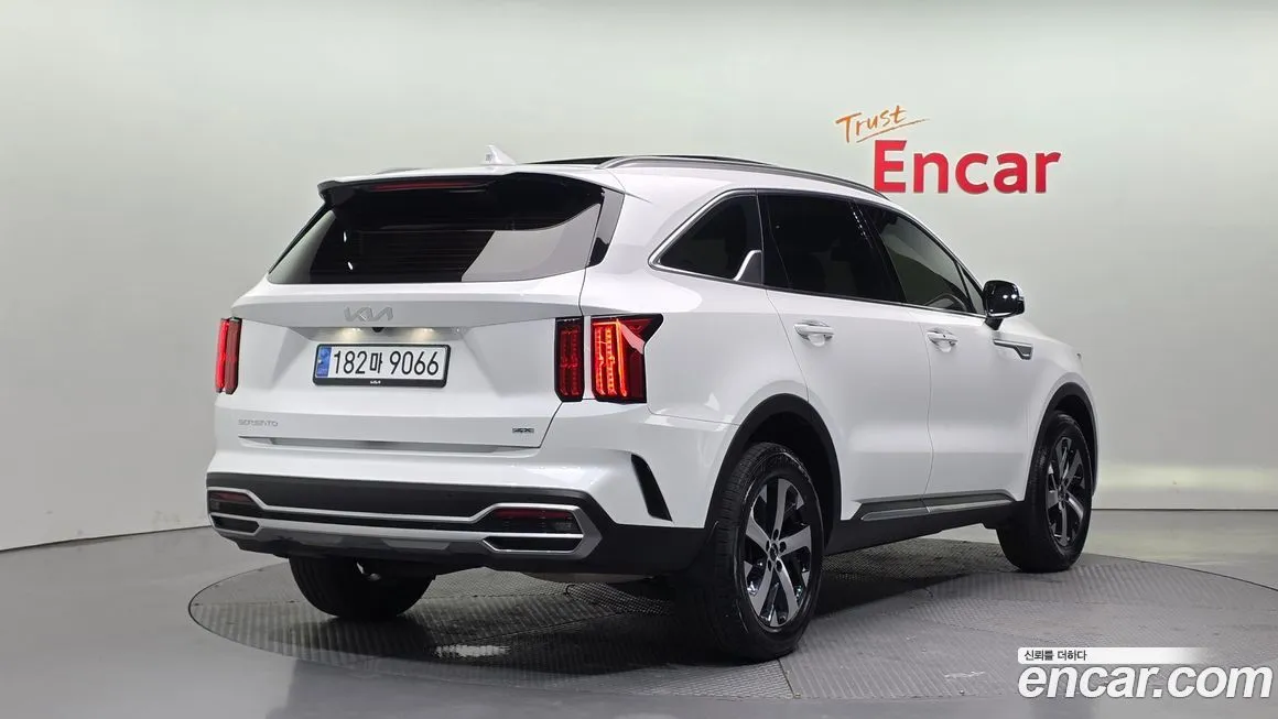 Kia Sorento — фото 3