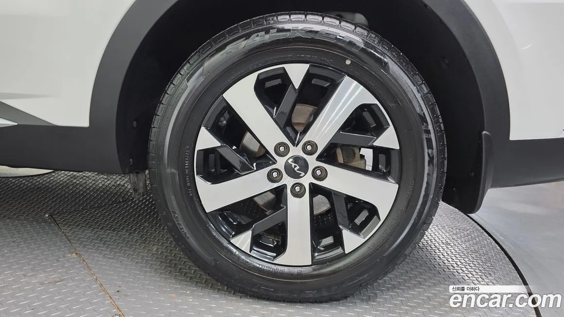 Kia Sorento — фото 10
