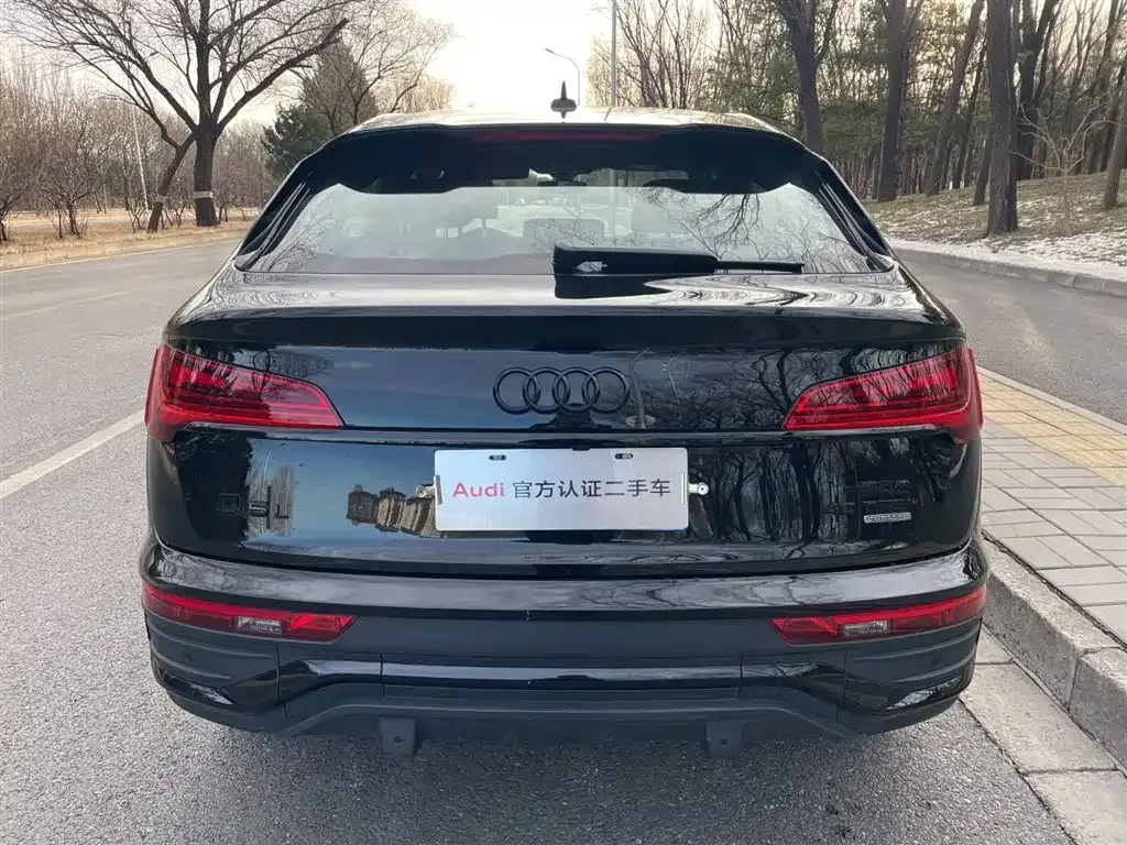 Audi Q5L Sportback 2023 из CN, фото 2