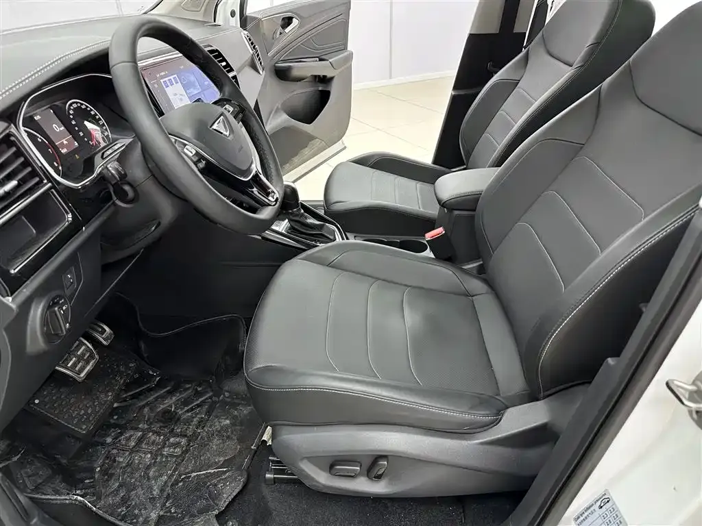 Jetta VS7 2022 из CN, фото 3