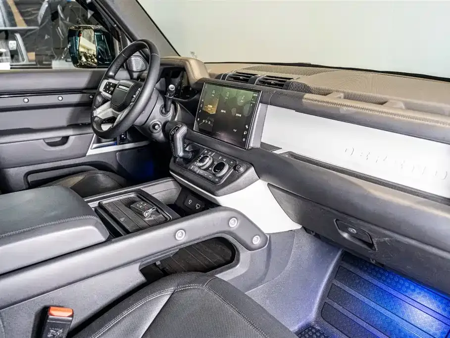 Land Rover Defender — фото 3
