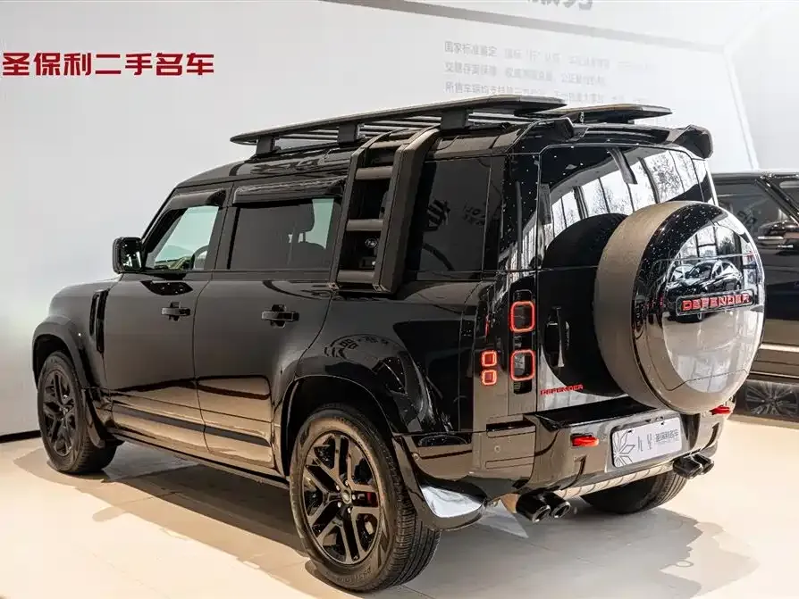 Land Rover Defender — фото 2