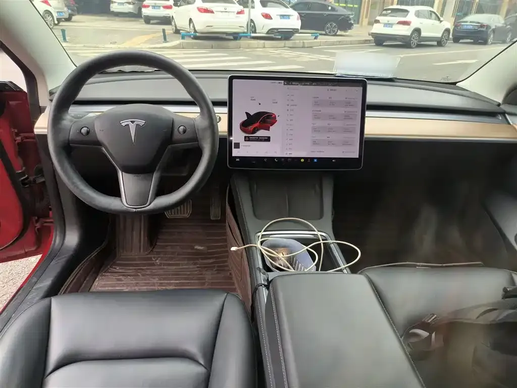 Tesla Model 3 2021 из CN, фото 10