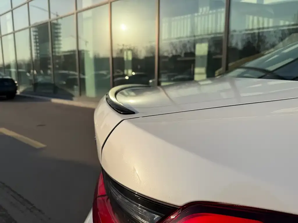 BMW 3 Series 2023 из CN, фото 4