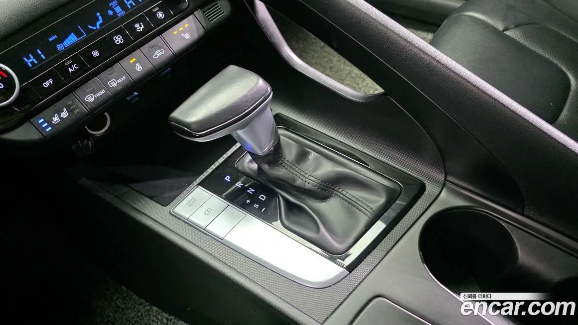 Hyundai AVANTE — фото 9