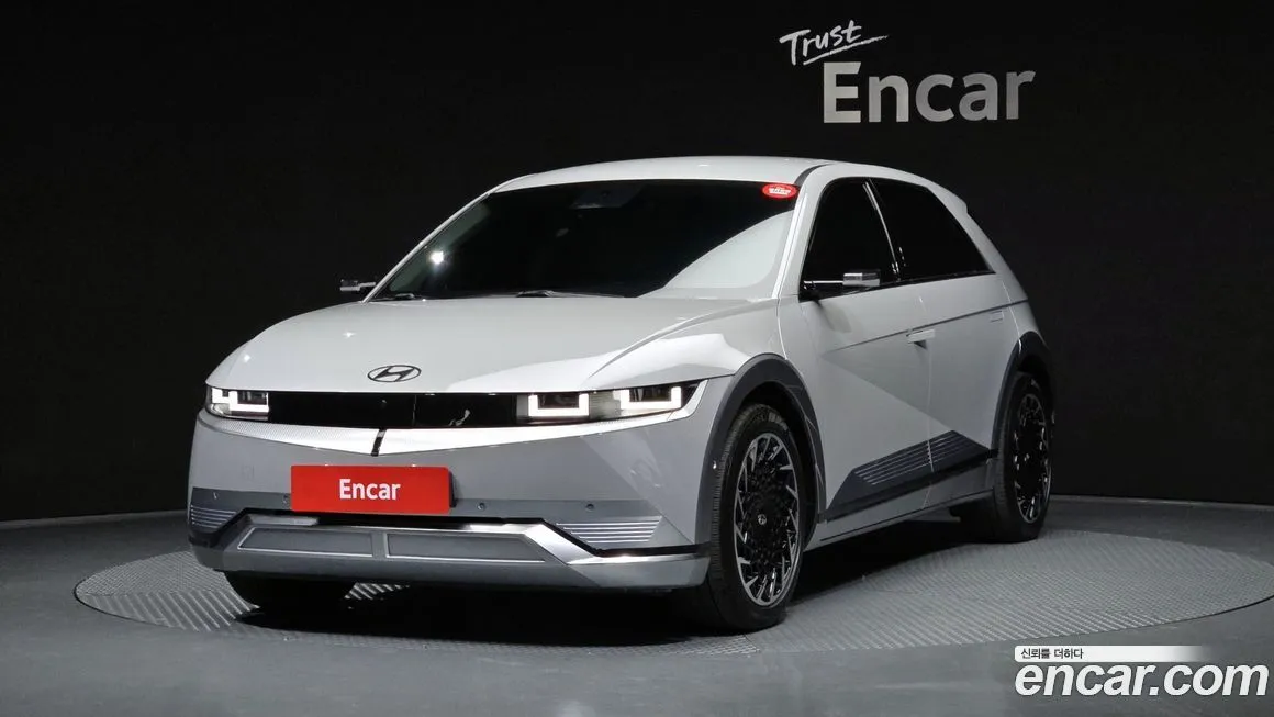 Hyundai Ioniq5 — фото 1