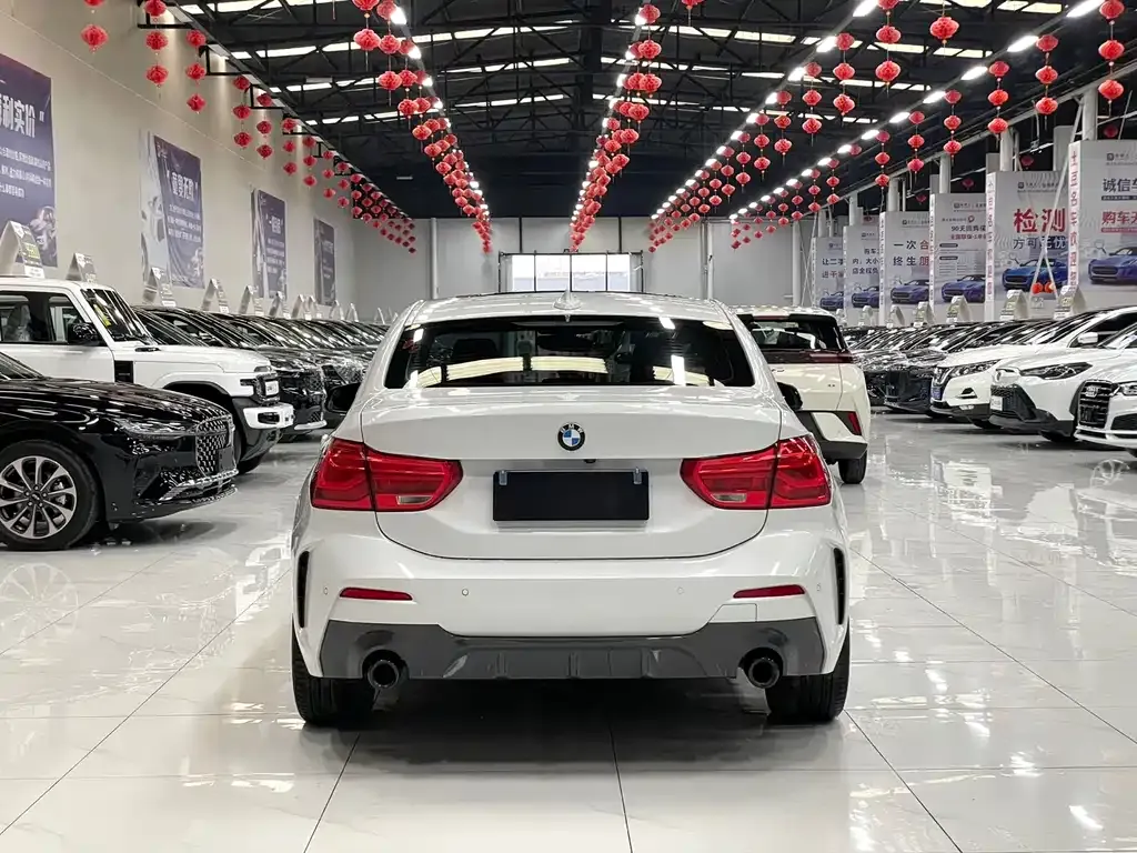 BMW 1 Series 2022 из CN, фото 9
