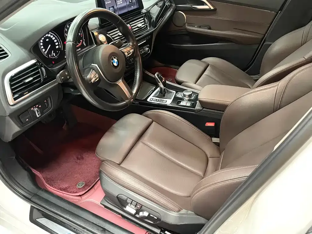 BMW 1 Series 2022 из CN, фото 5