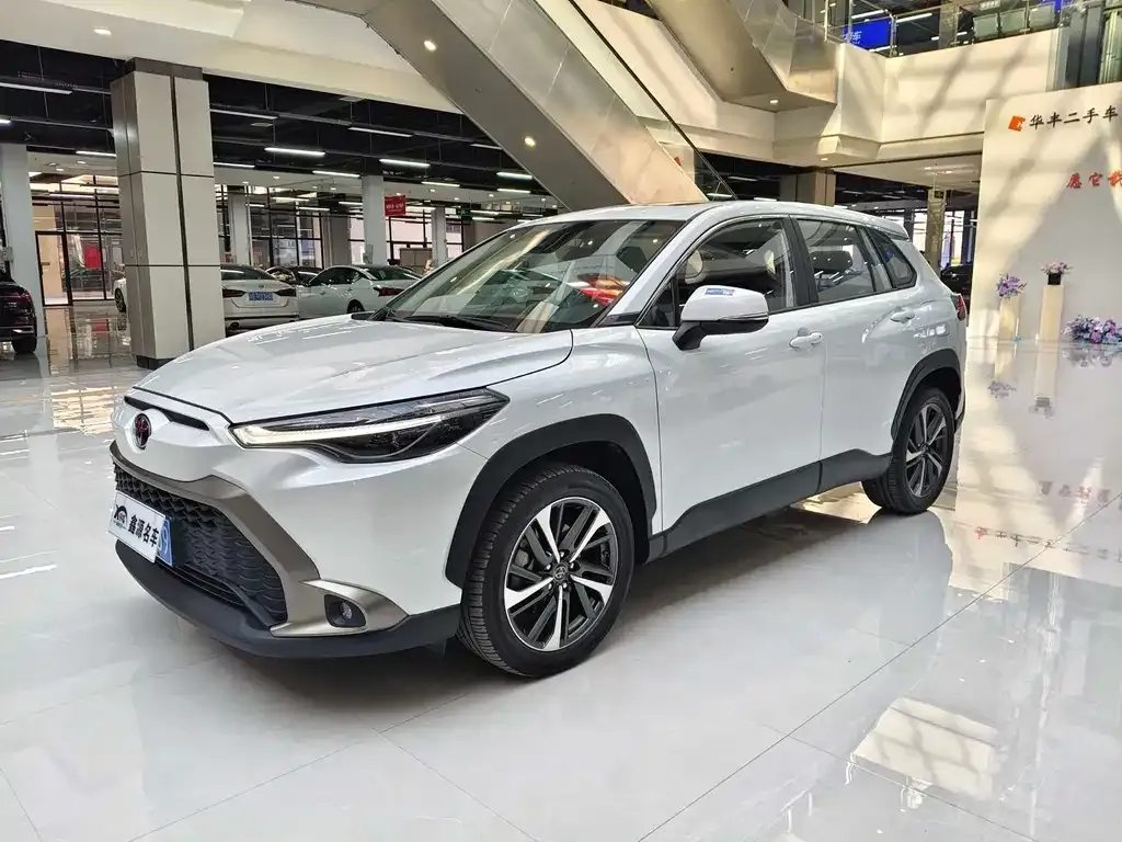 Toyota Frontlander 2022 из CN, фото 1