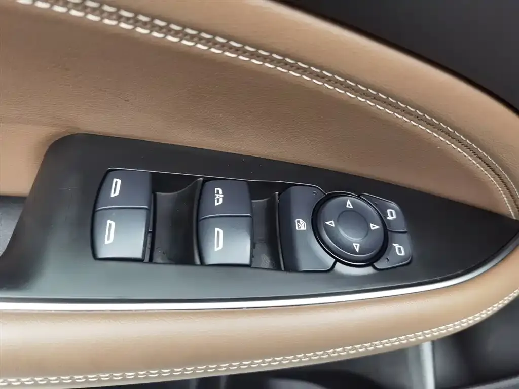 Buick Regal — фото 9