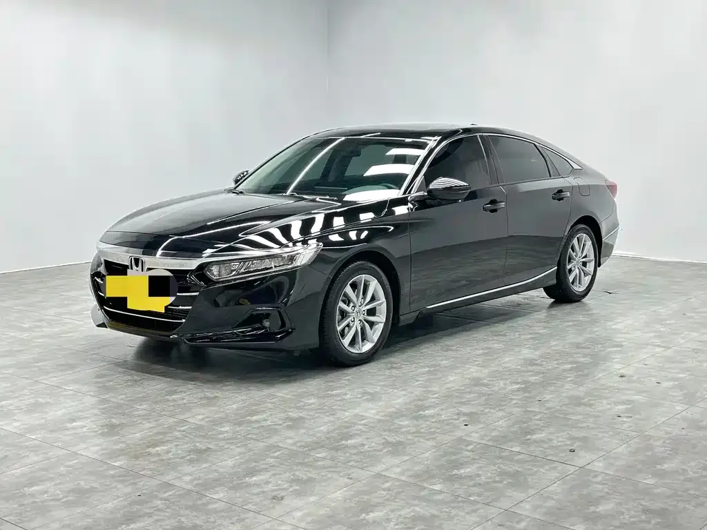 Honda Accord — фото 1