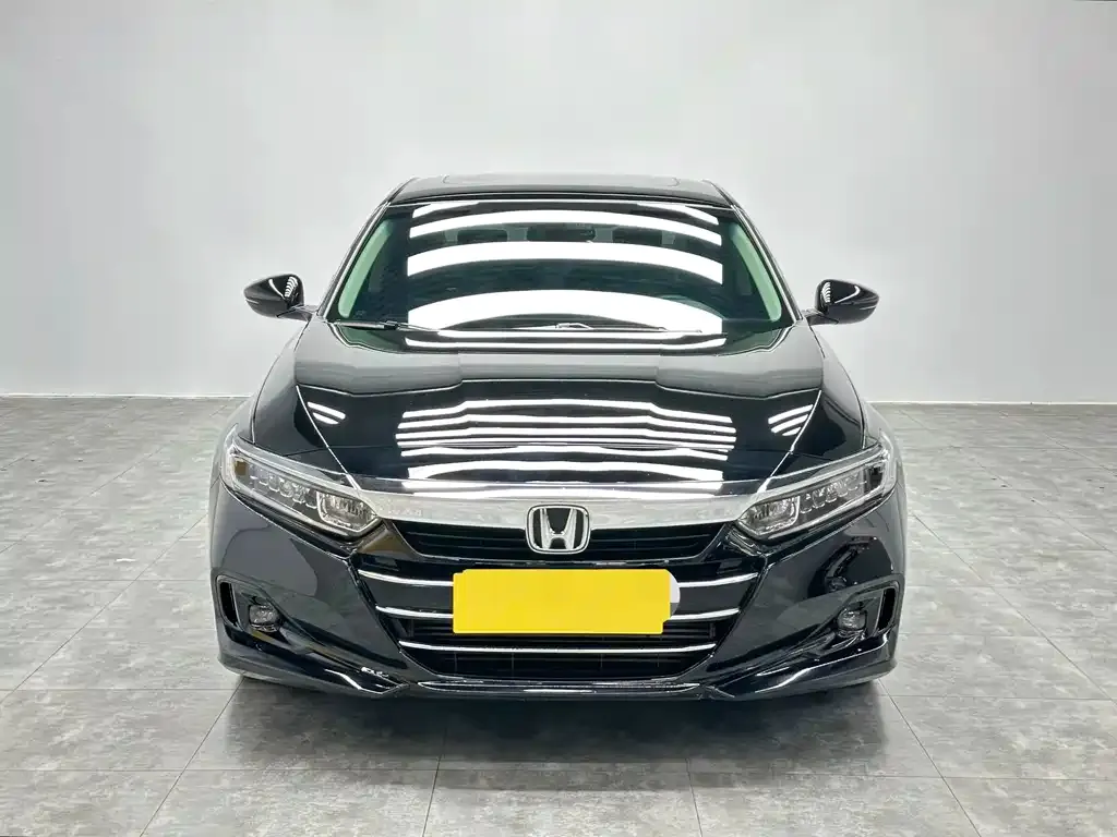Honda Accord — фото 6
