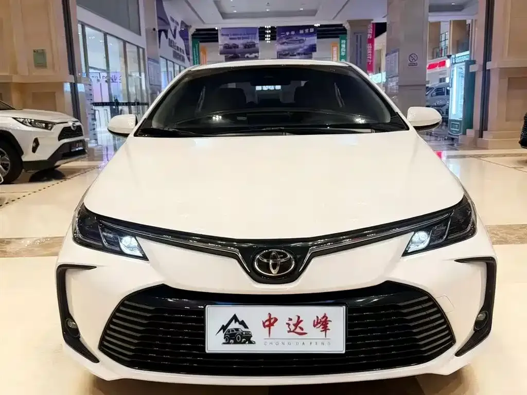 Toyota Corolla 2023 из CN, фото 7