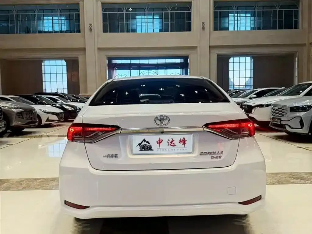 Toyota Corolla 2023 из CN, фото 6