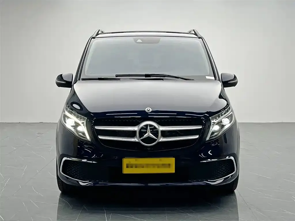 Mercedes-Benz V-Class 2022 из CN, фото 4